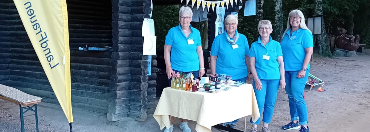 landfrauen-auetal-wildparktag-2025-team-eins